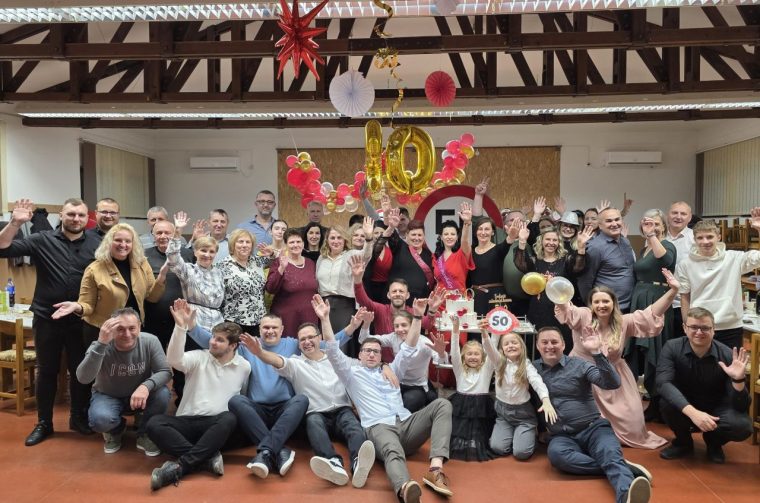 LAURA JURŠIĆ Nezaboravna 50. proslava u Zasadbregu okupila obitelj i prijatelje (7)