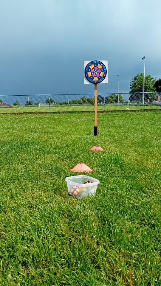 LAURA KRALJ I LEDA NOVAK (3) LAURA KRALJ I LEDA NOVAK (3)