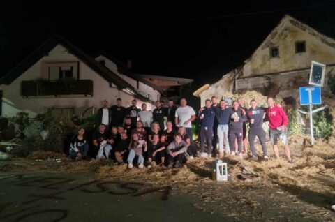 LJUBAV I OBIČAJI Veselo potepanje kod friško zaručenih Melisse Hemar i Dine Škilje (4)