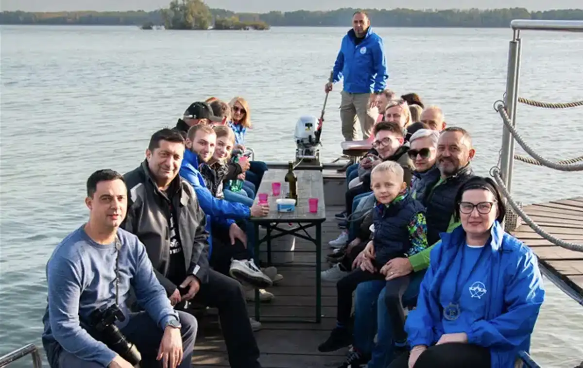 Labud Kestnijada (17) Labud Kestnijada (17)