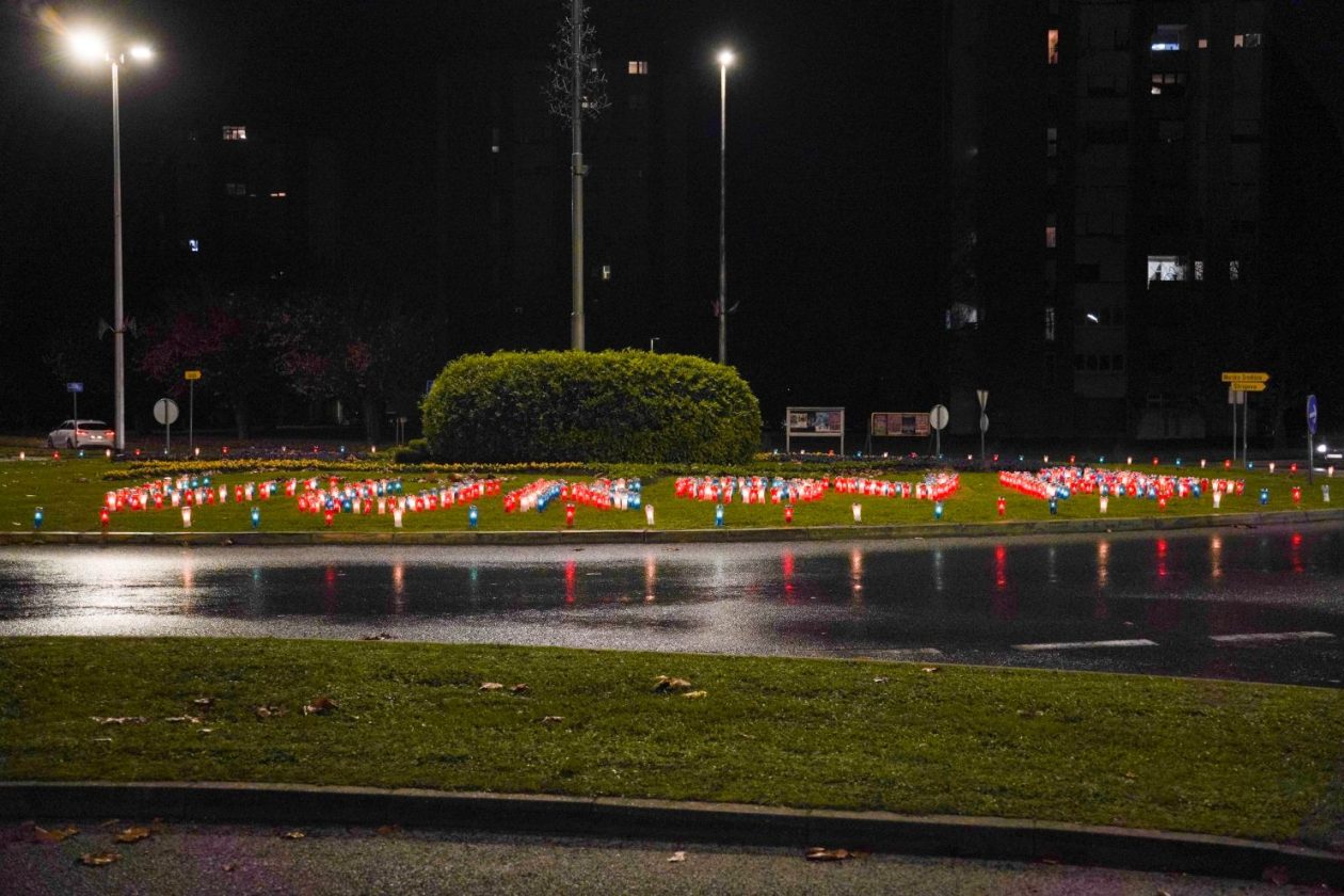 Lampioni Vukovar Dan sjećanja Kolona sjećanja vijenac polaganje vijenaca (2)