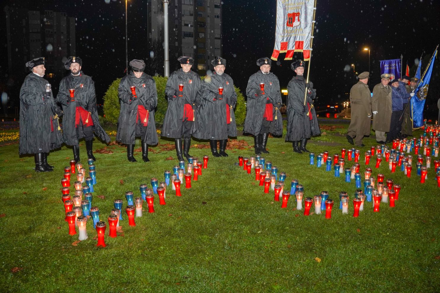 Lampioni Vukovar Dan sjećanja Kolona sjećanja vijenac polaganje vijenaca (40)