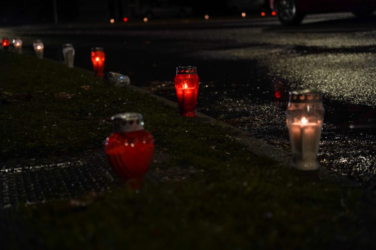 Lampioni Vukovar Dan sjećanja Kolona sjećanja vijenac polaganje vijenaca (7)