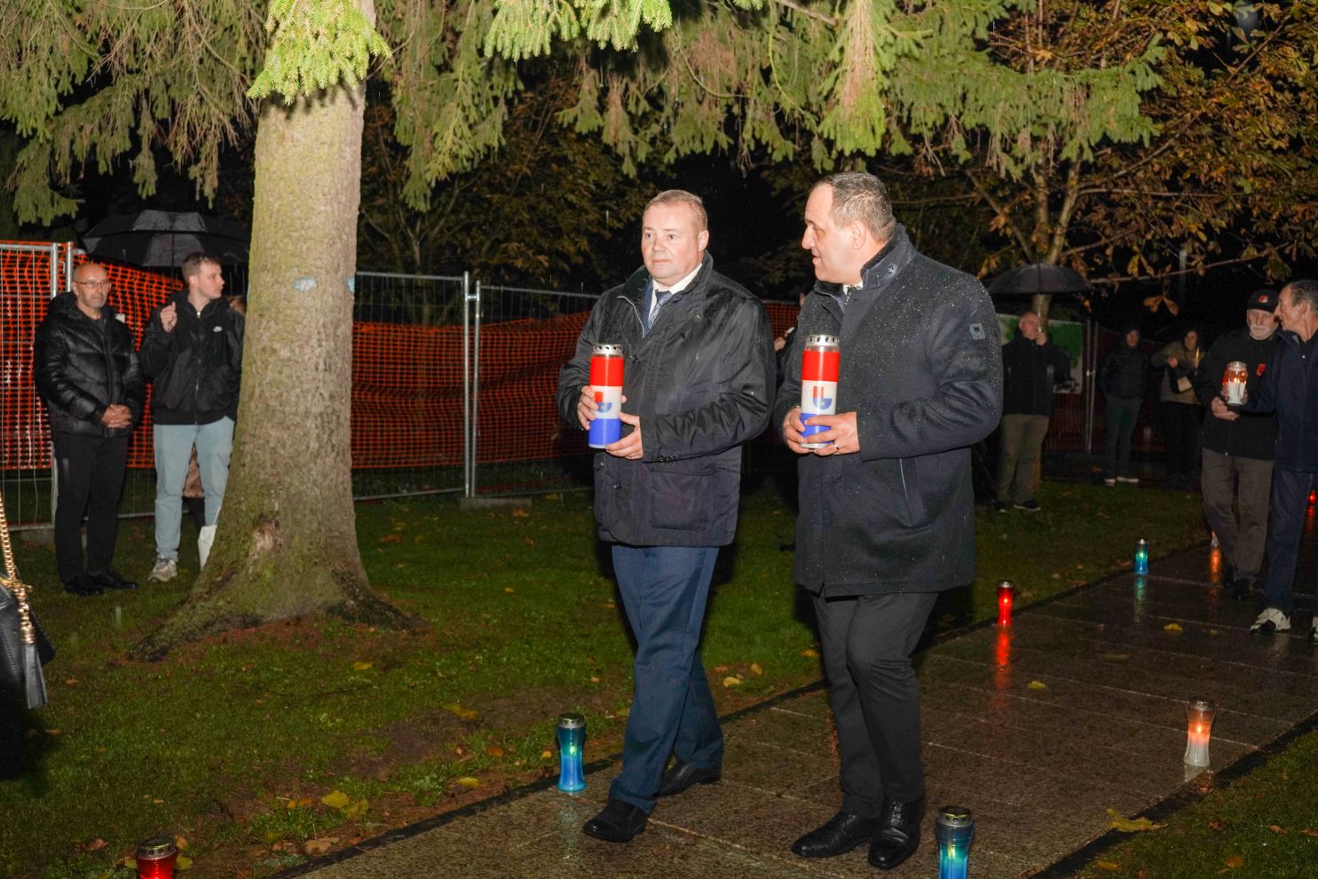 Lampioni Vukovar Dan sjećanja Kolona sjećanja vijenac polaganje vijenaca (74)
