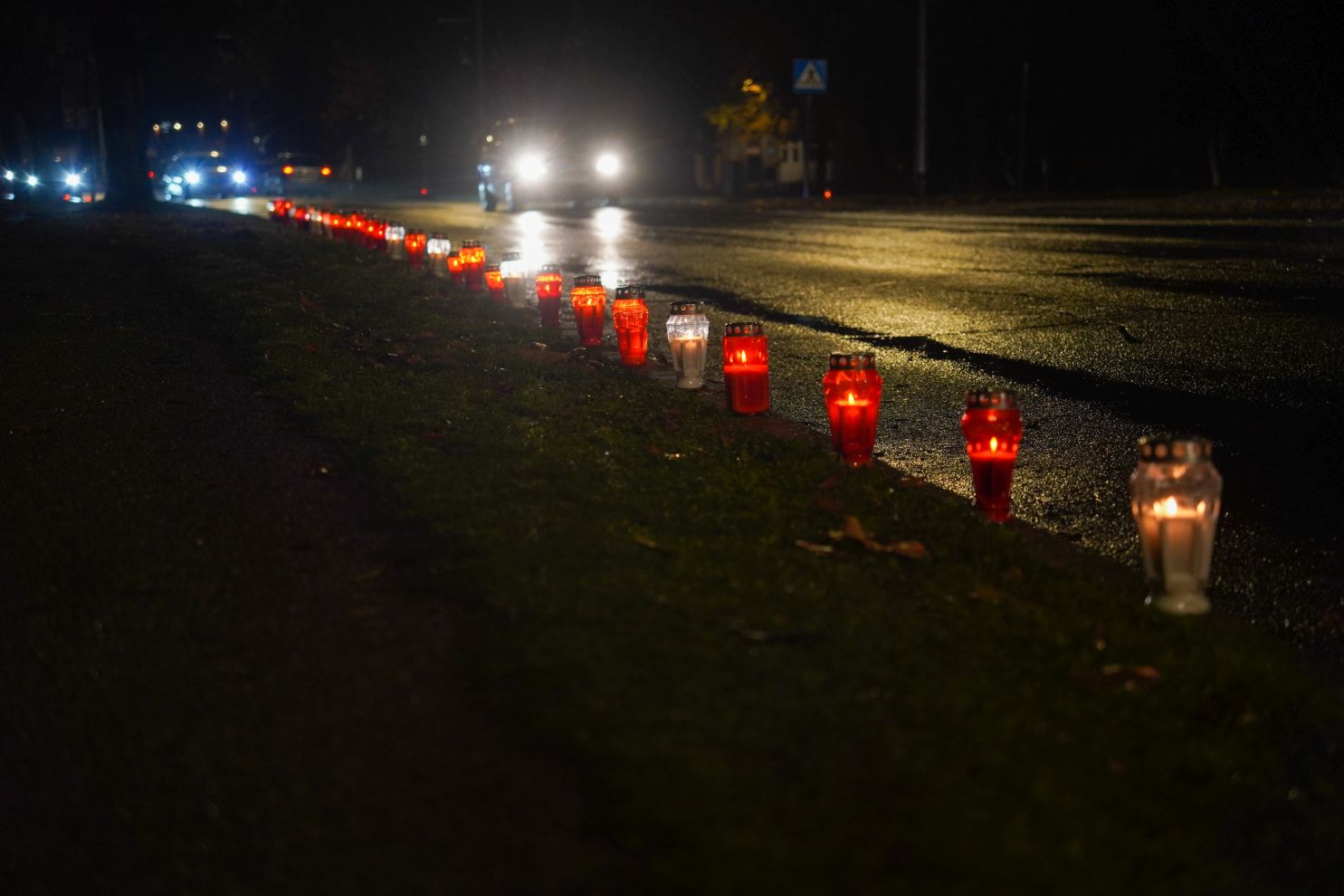 Lampioni Vukovar Dan sjećanja Kolona sjećanja vijenac polaganje vijenaca (8)