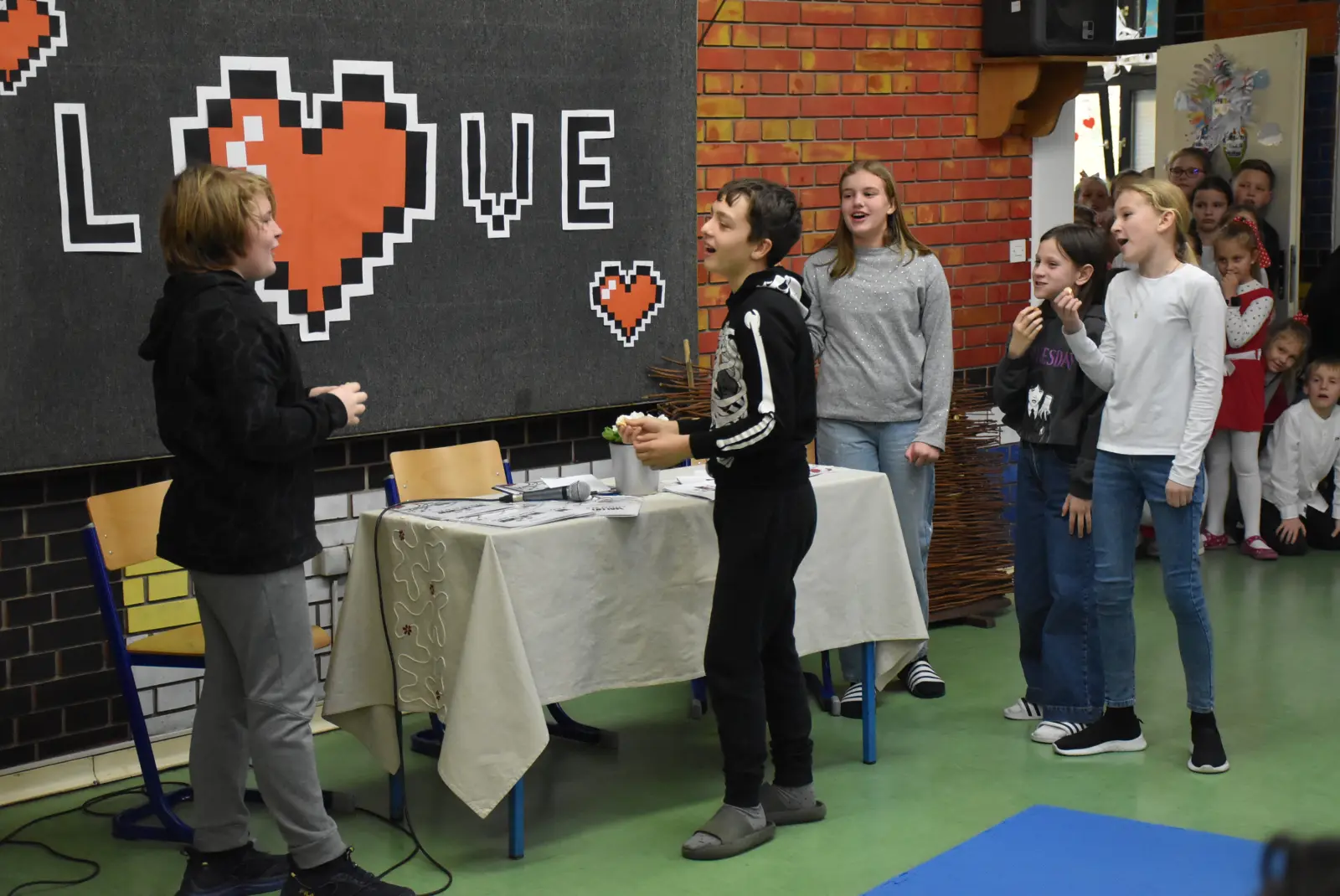 Lara Rožman, slikovnica, Sveti Martin na Muri (28) Lara Rožman, slikovnica, Sveti Martin na Muri (28)