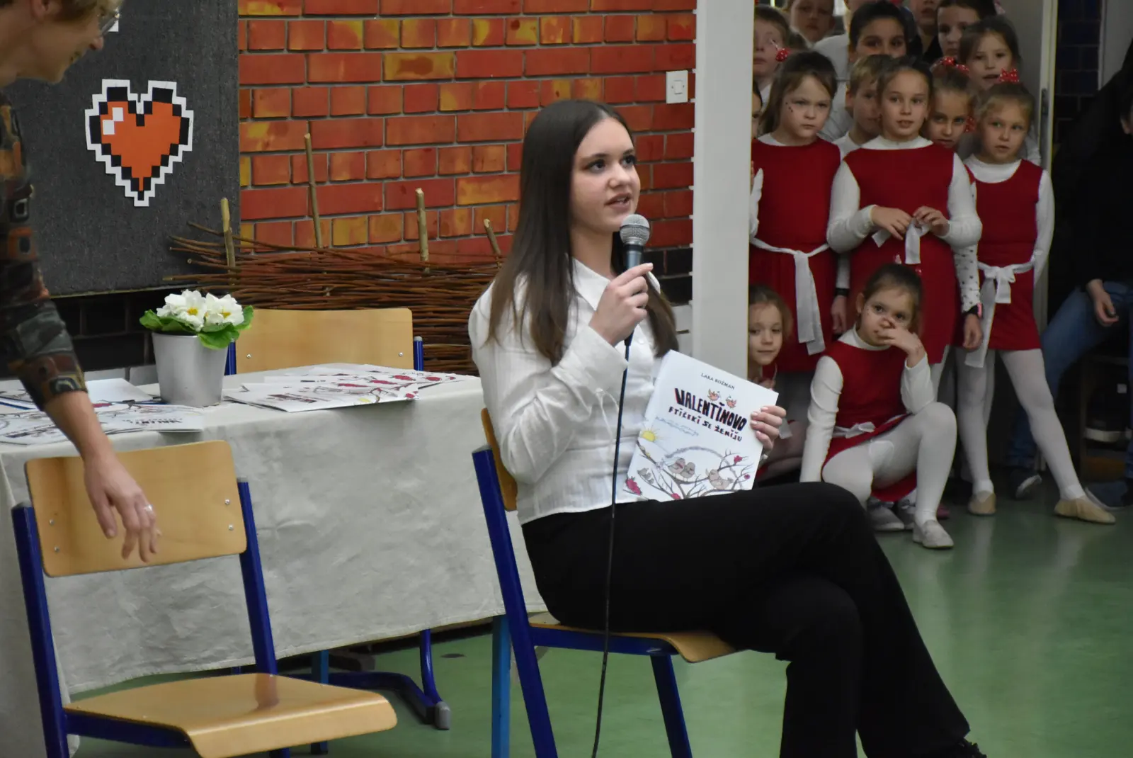 Lara Rožman, slikovnica, Sveti Martin na Muri (32) Lara Rožman, slikovnica, Sveti Martin na Muri (32)
