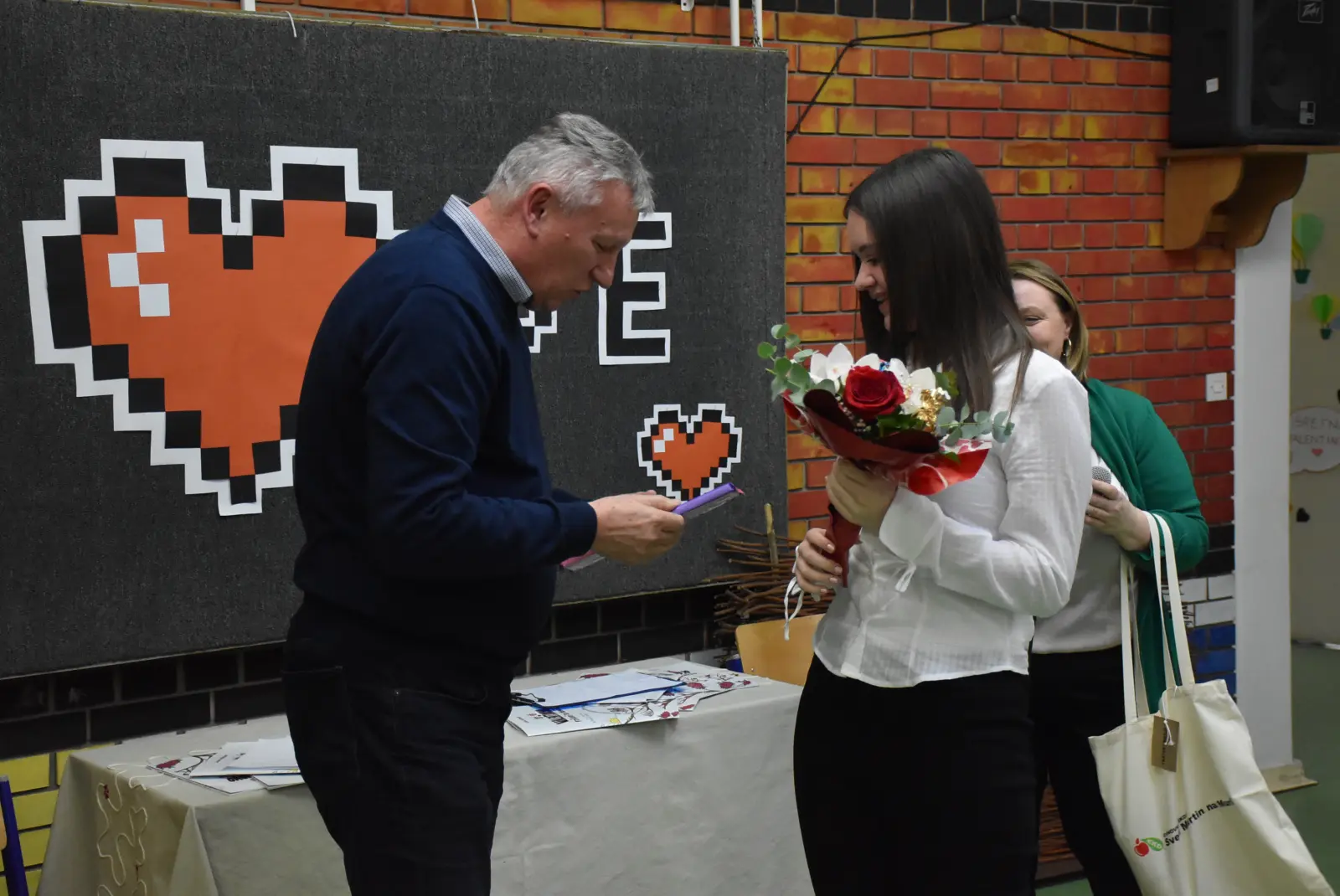 Lara Rožman, slikovnica, Sveti Martin na Muri (52) Lara Rožman, slikovnica, Sveti Martin na Muri (52)