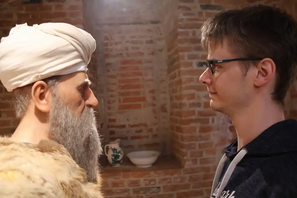 Leon Herman (2) Leon Herman (2)