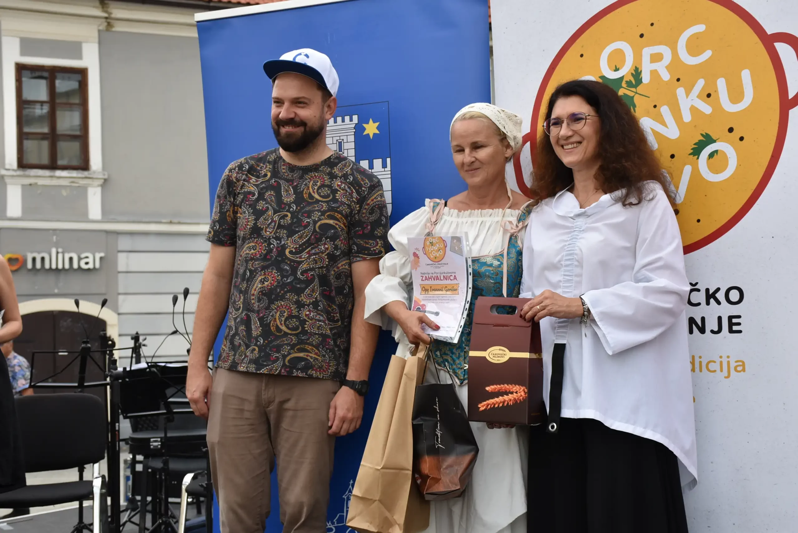 Leona Deban Ivanović (2) Leona Deban Ivanović (2)