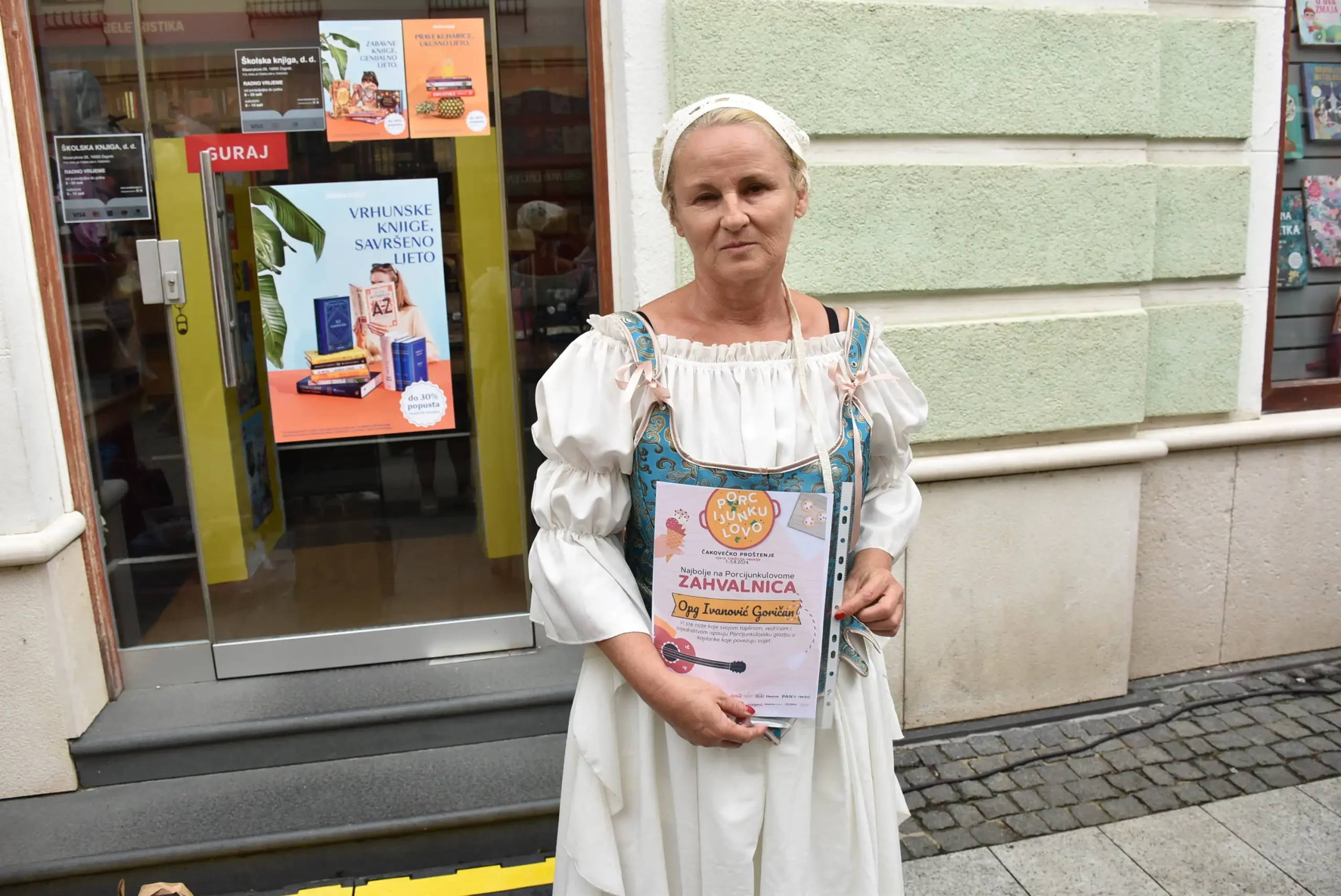 Leona Deban Ivanović (3) Leona Deban Ivanović (3)