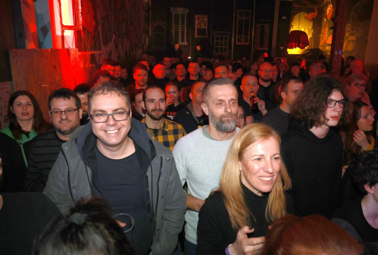 Let 3 Prostor Zlatko Vrzan 19 Let 3 Prostor Zlatko Vrzan 19