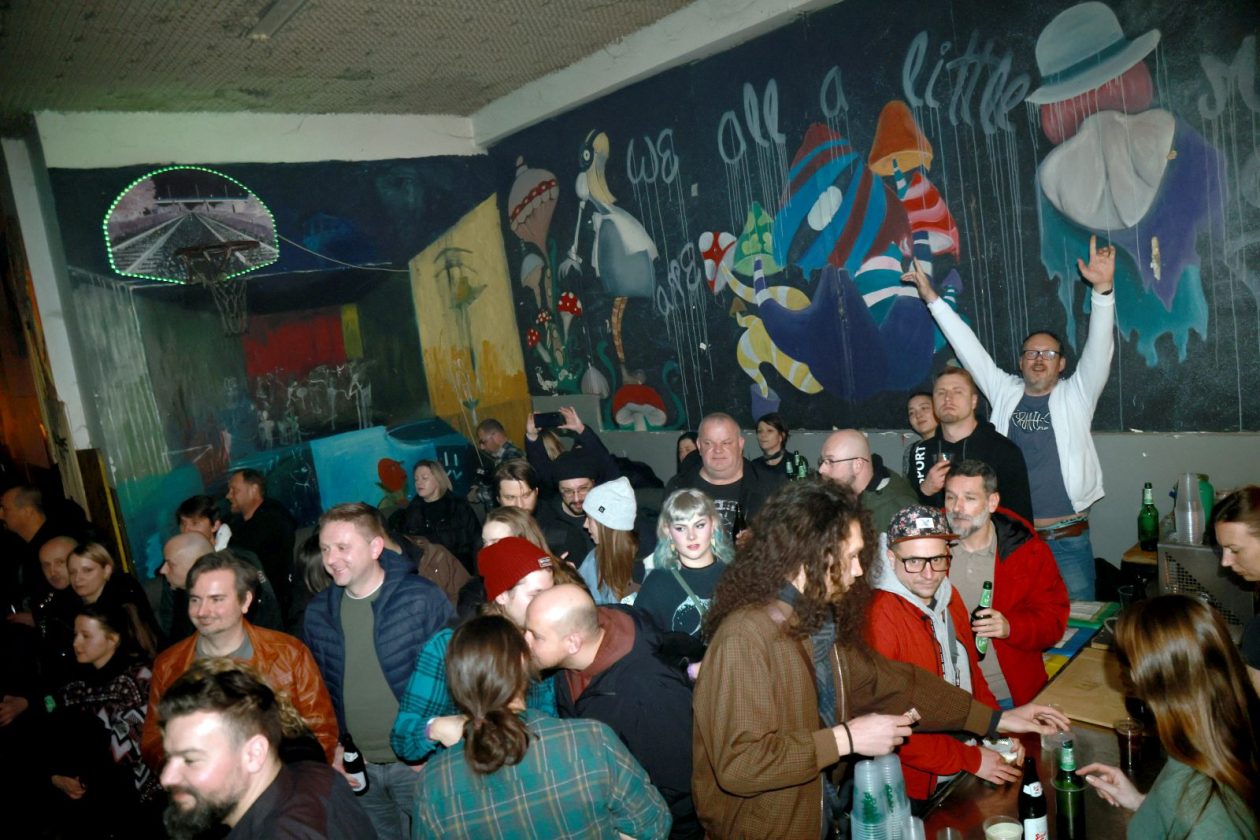 Let 3 Prostor Zlatko Vrzan 24 Let 3 Prostor Zlatko Vrzan 24