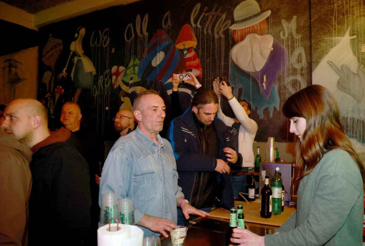 Let 3 Prostor Zlatko Vrzan 35 Let 3 Prostor Zlatko Vrzan 35