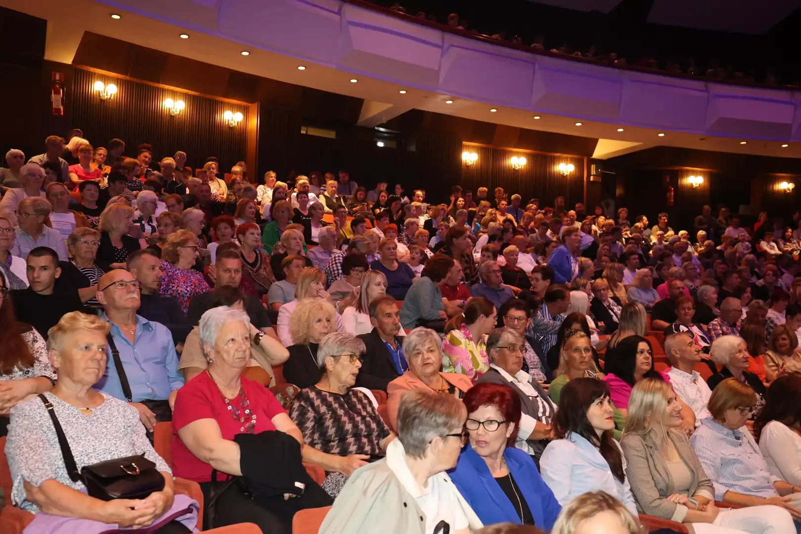 Liga protiv raka koncert 2024 (63) Liga protiv raka koncert 2024 (63)