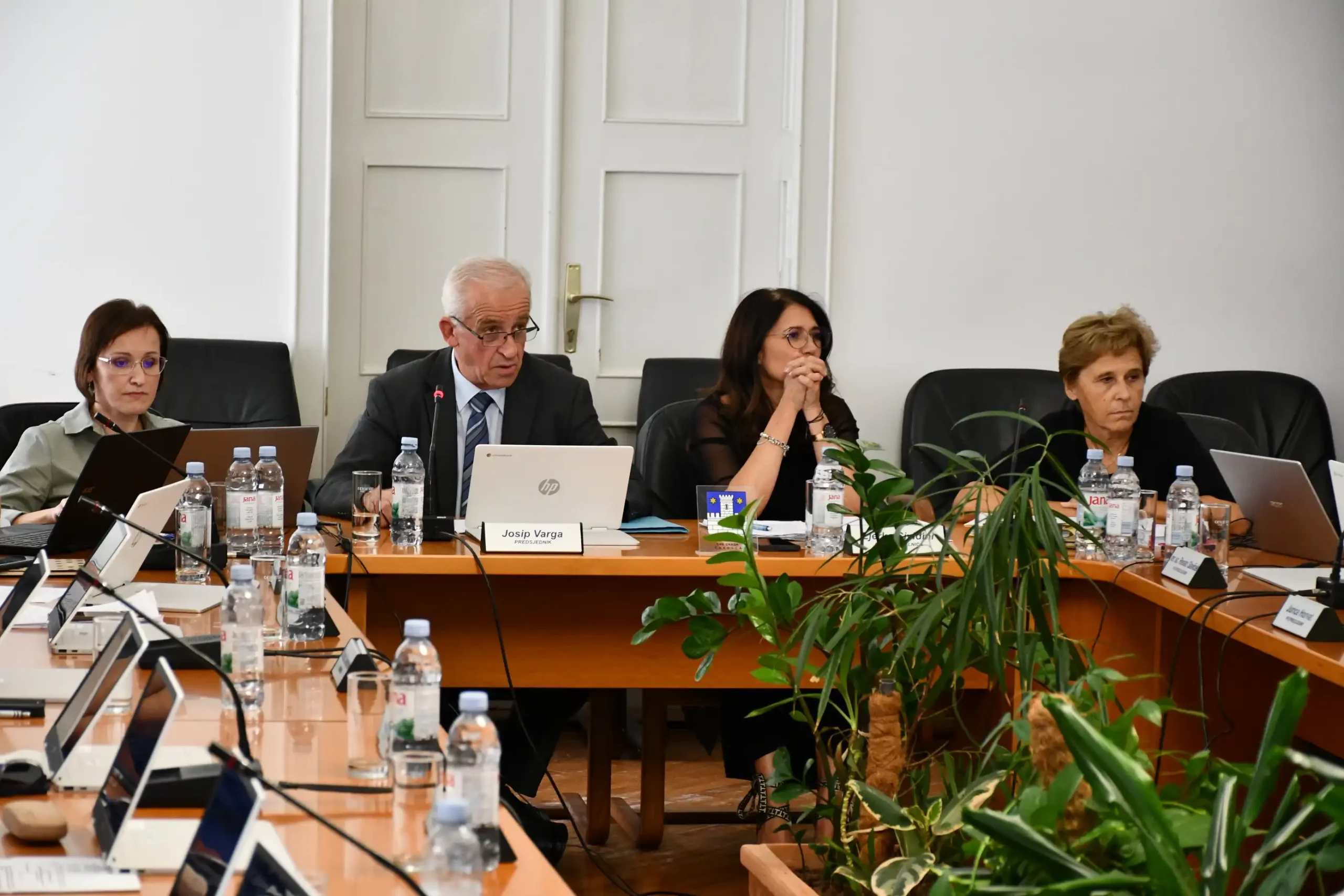 Ljerka Cividini, Josip Varga