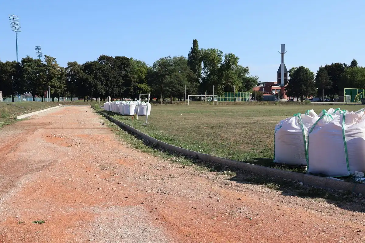 Ljetne renovacije osnovnih i srednjih škola (17)