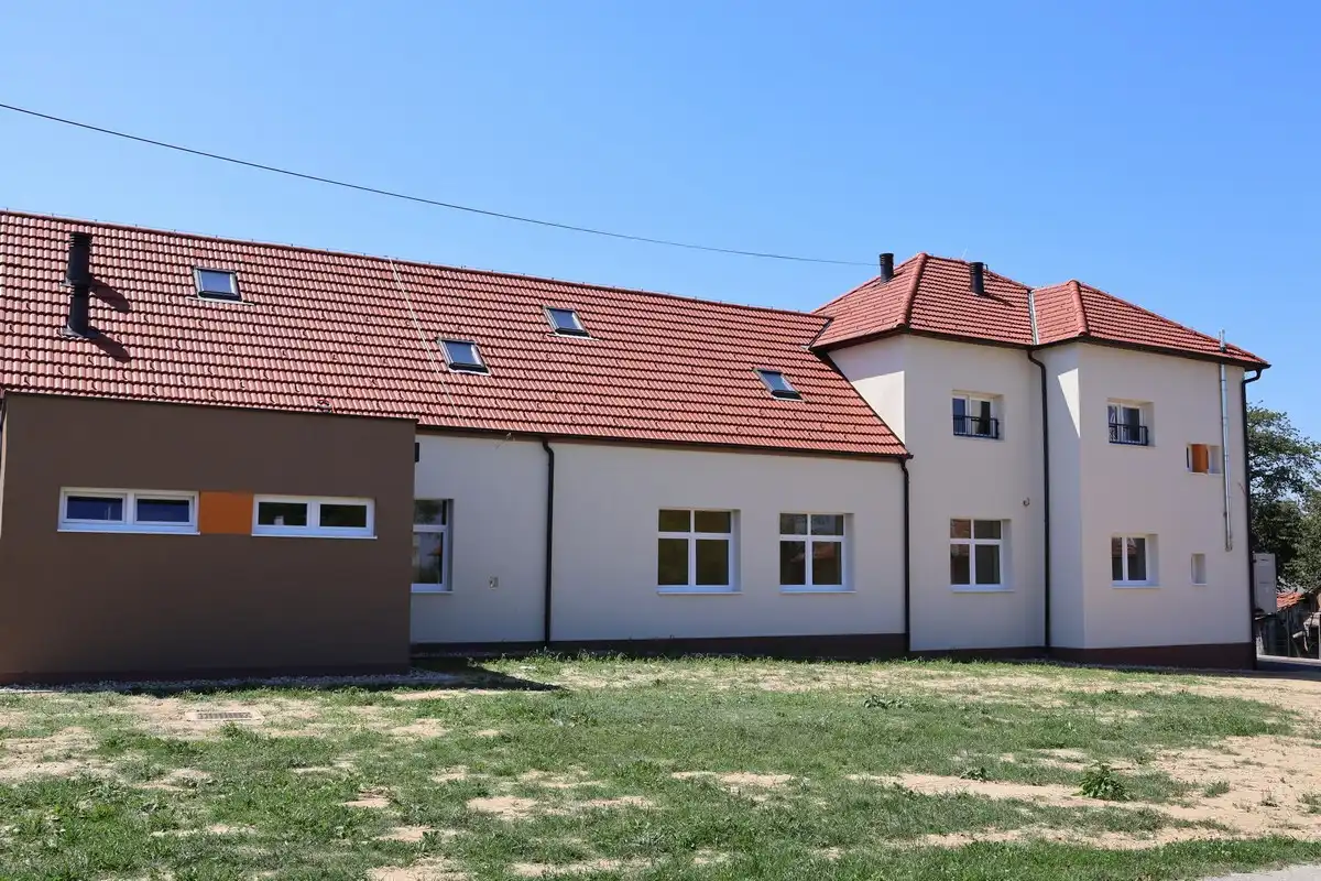 Ljetne renovacije osnovnih i srednjih škola (2)