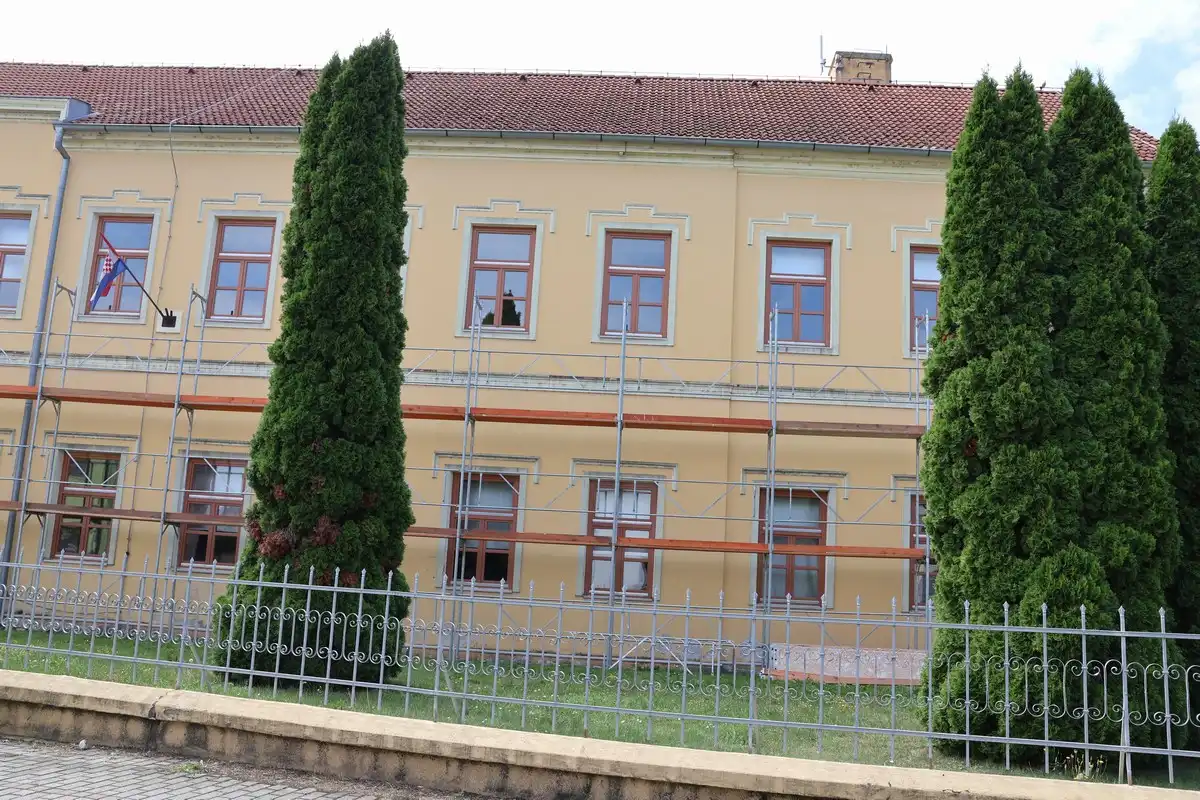 Ljetne renovacije osnovnih i srednjih škola (20)