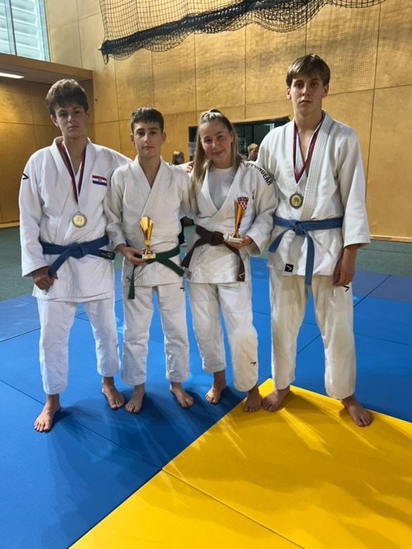 Ljutomer. Nika i Roko zlatni, Iker i Mihael brončani Ljutomer. Nika i Roko zlatni, Iker i Mihael brončani