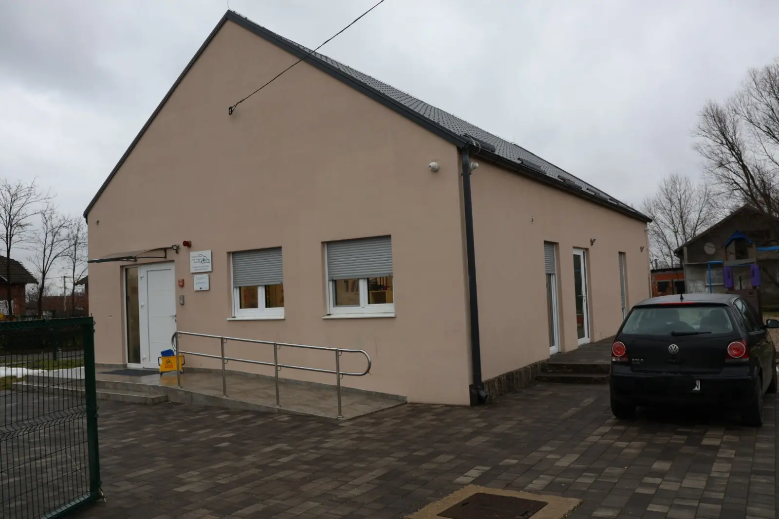 Lončarevo naselje Podturen Unicef centar pružanje usluga 14