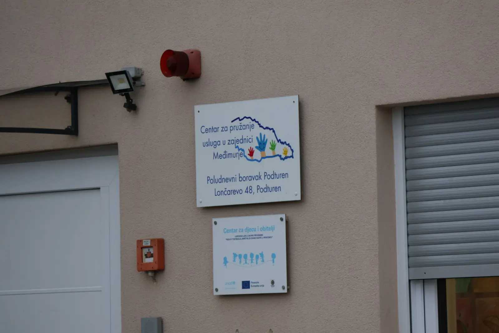Lončarevo naselje Podturen Unicef centar pružanje usluga 15