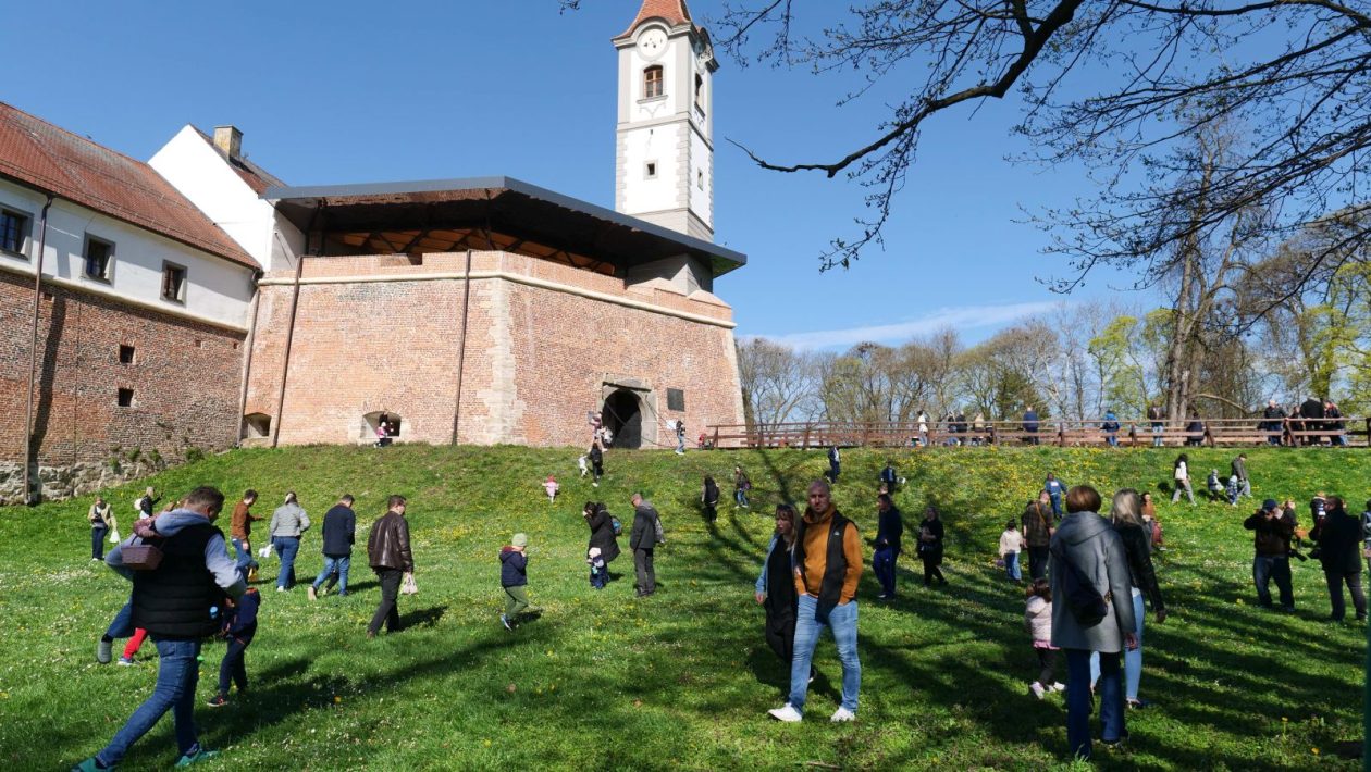 Lov na jaja Perivoj zrinski 2026 (28) Lov na jaja Perivoj zrinski 2026 (28)