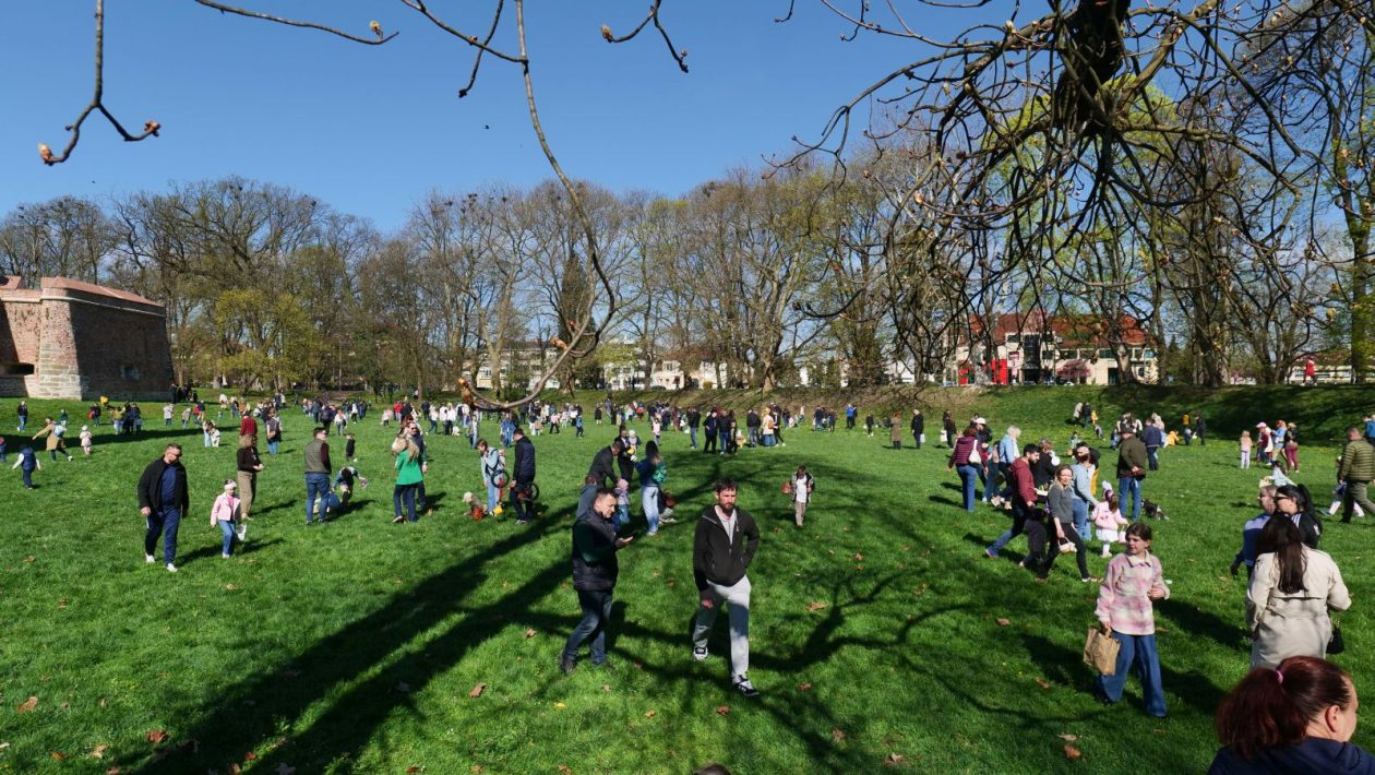 Lov na jaja Perivoj zrinski 2026 (30) Lov na jaja Perivoj zrinski 2026 (30)