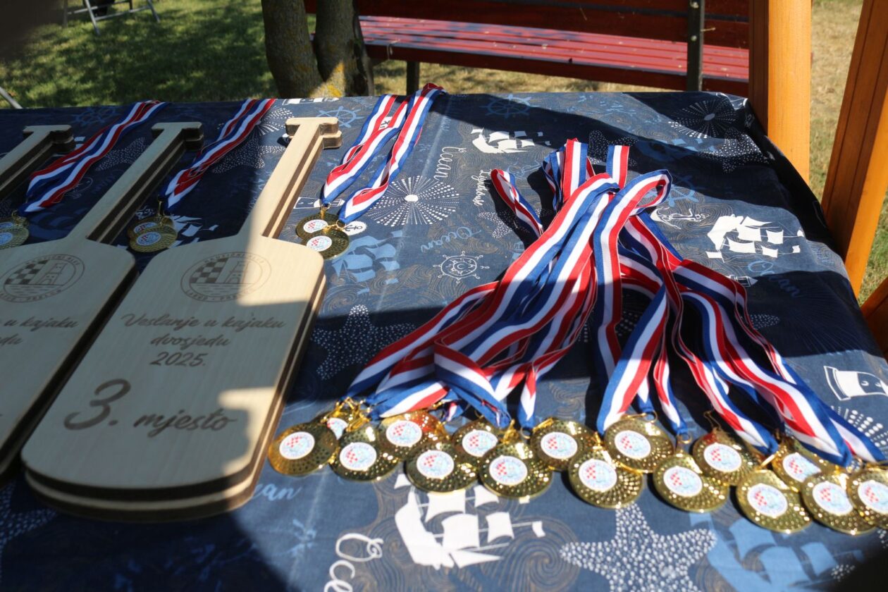 Lov na labuđe pero 2025 3