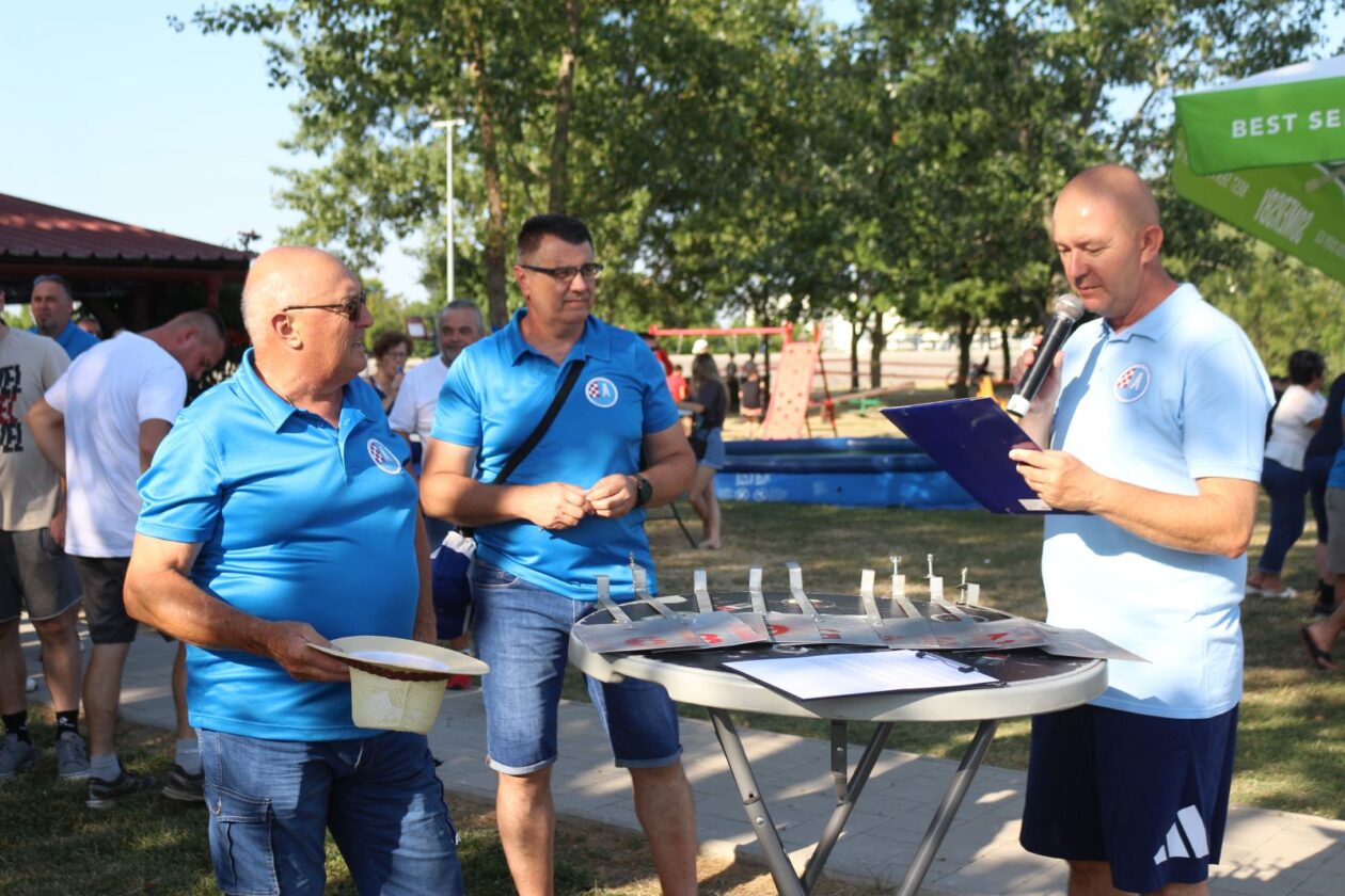 Lov na labuđe pero 2025 57