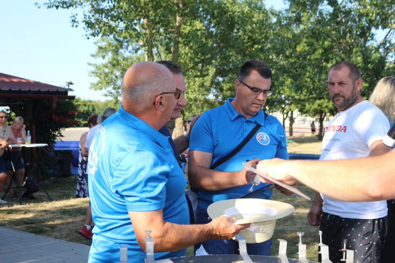 Lov na labuđe pero 2025 59