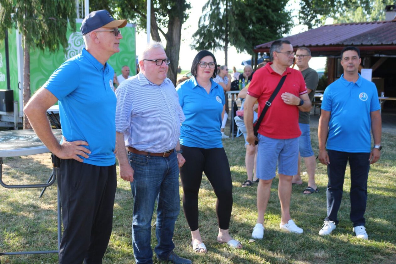 Lov na labuđe pero 2025 69