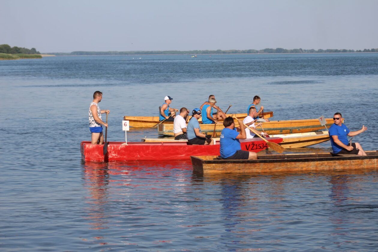 Lov na labuđe pero 2025 75