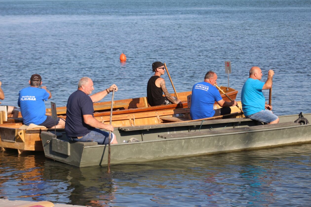 Lov na labuđe pero 2025 79