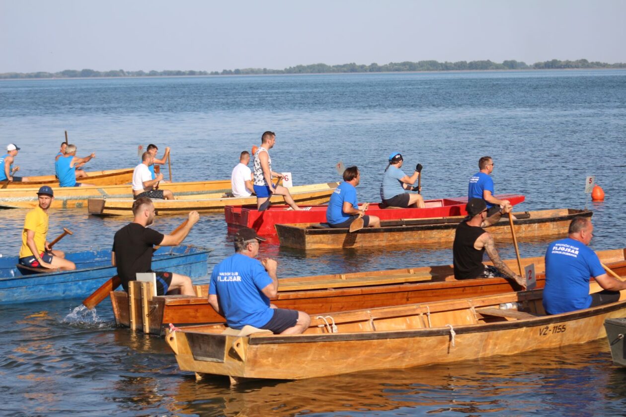 Lov na labuđe pero 2025 82