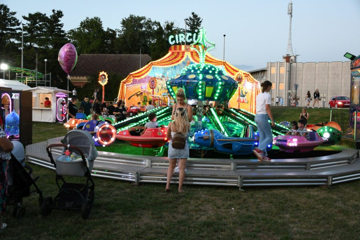 Lunapark porcijunkulovo 2025 (5)