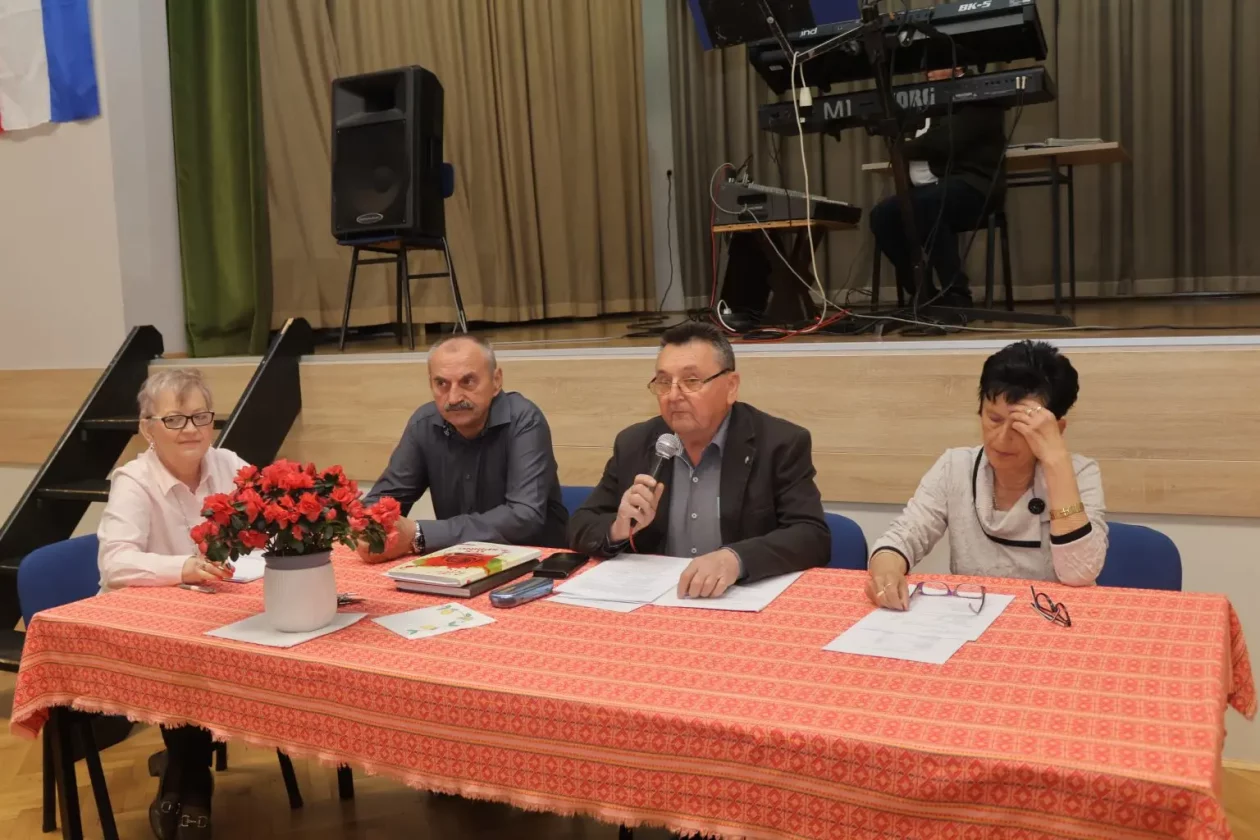 MAČKOVEC Umirovljenici (15) MAČKOVEC Umirovljenici (15)