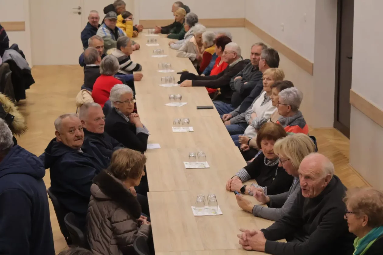 MAČKOVEC Umirovljenici (19) MAČKOVEC Umirovljenici (19)