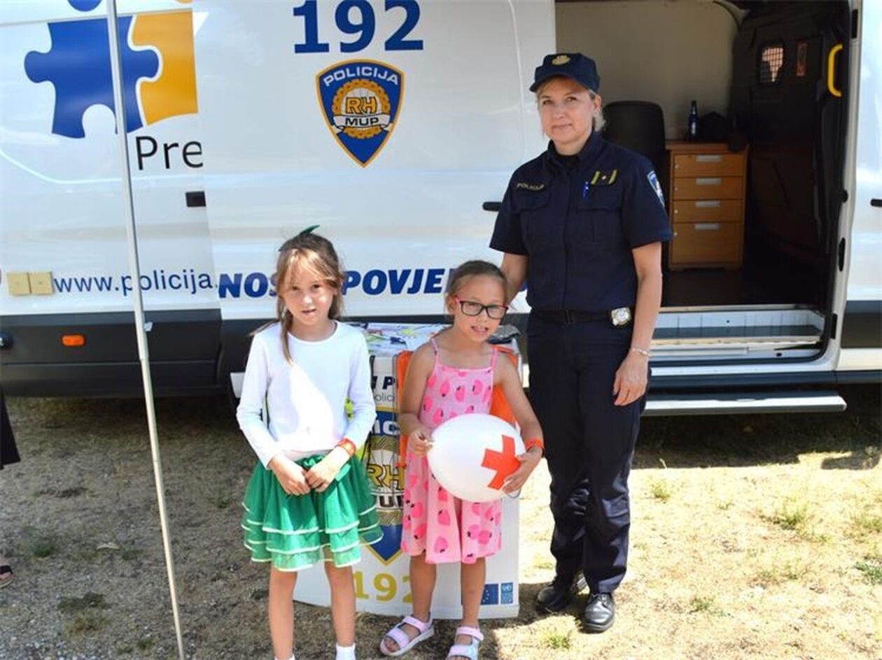 MALI BICIKLISTI NA POLIGONU Dječja biciklijada u Pretetincu spojila zabavu i edukaciju (13)