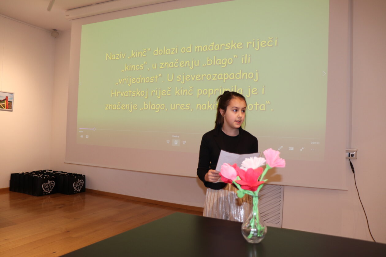 MALI SKOLSKI KUSTOSI (10)