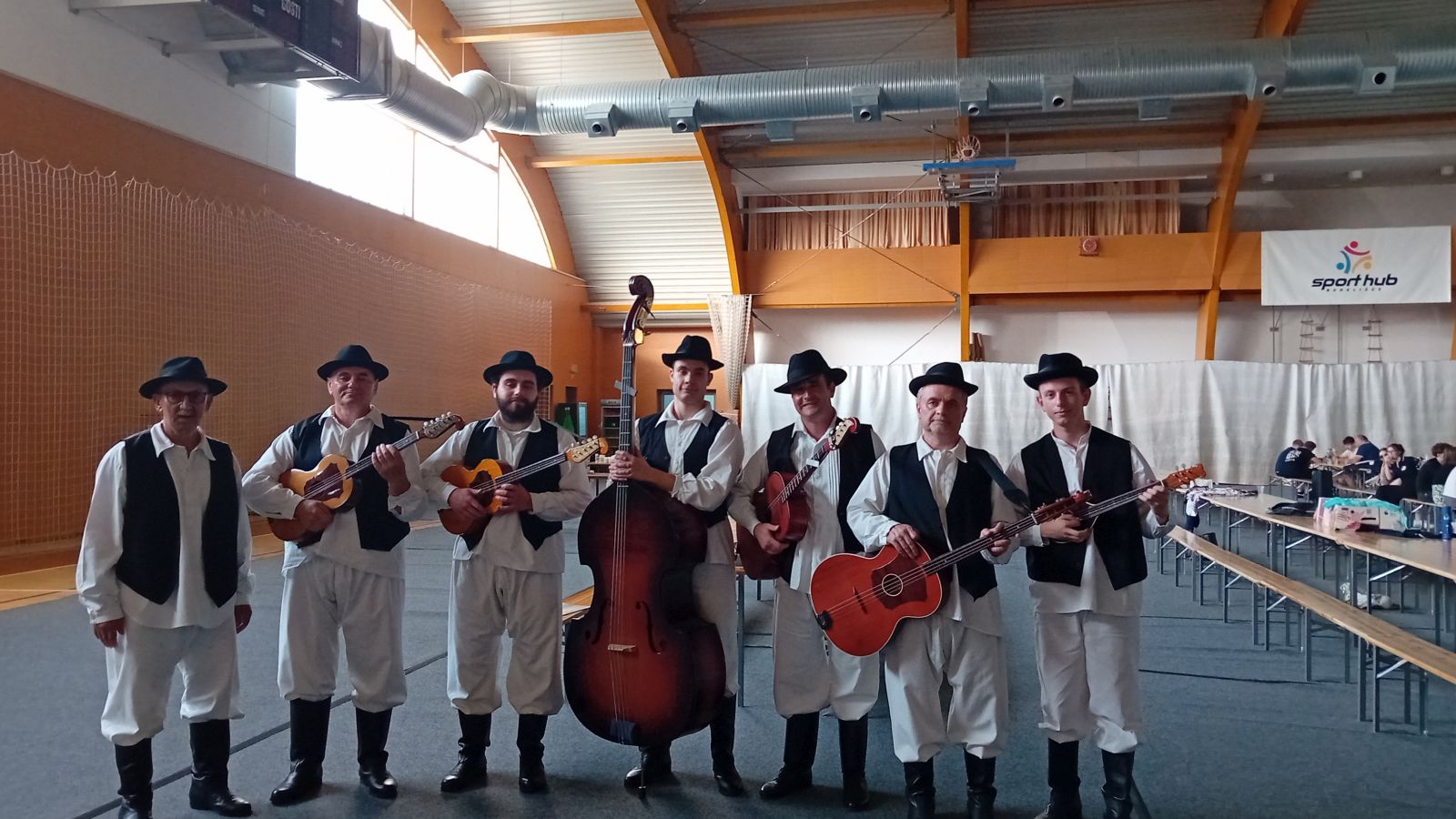 MATEJ MAĐARIĆ Bisernicom i osmijehom osvajam srca publike diljem Međimurja (1) MATEJ MAĐARIĆ Bisernicom i osmijehom osvajam srca publike diljem Međimurja (1)