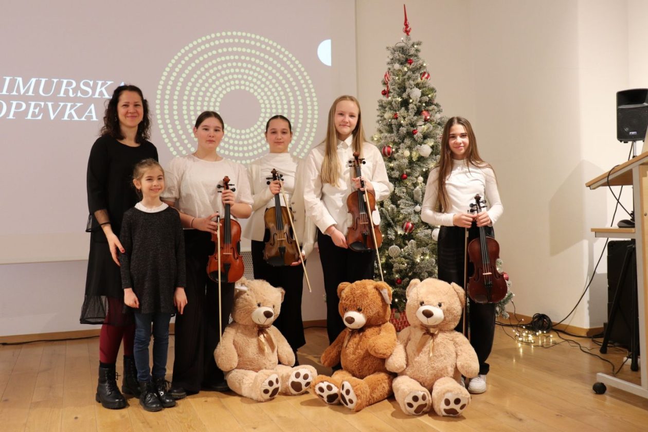 MEĐIMURSKA POPEVKA Muzej spojio najmlađe i najstarije u zajedničkom pjevanju (12)
