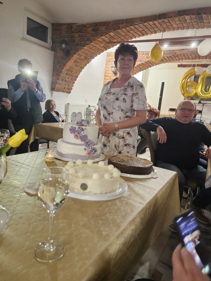 MELITA KOVAČIĆ Slavljenica u Gornjem Kuršancu proslavila 60. rođendan uz prijatelje i pjesmu (2)