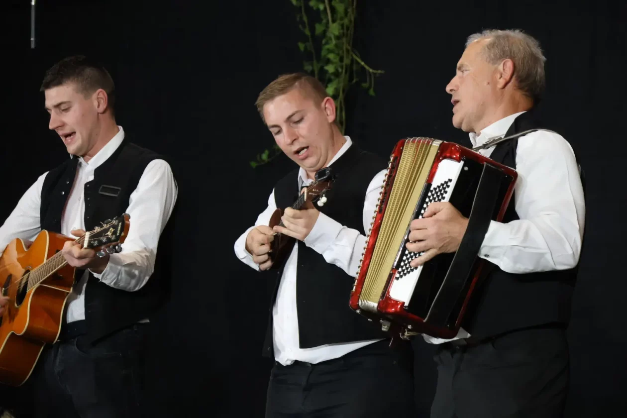 MEMORIJAL “DECA, MOJA DECA” Teta Liza (101)