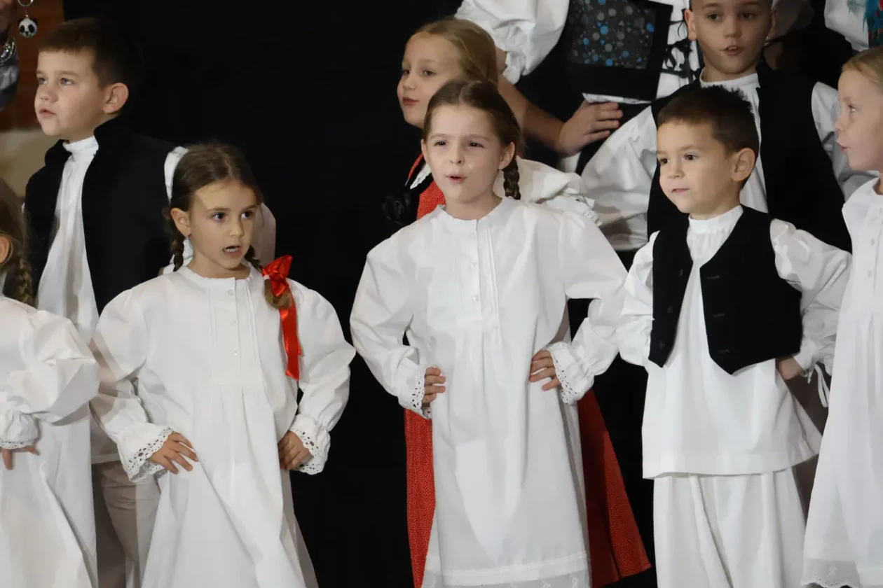 MEMORIJAL “DECA, MOJA DECA” Teta Liza (44)