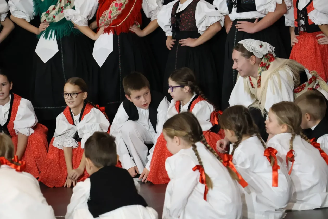 MEMORIJAL “DECA, MOJA DECA” Teta Liza (49)