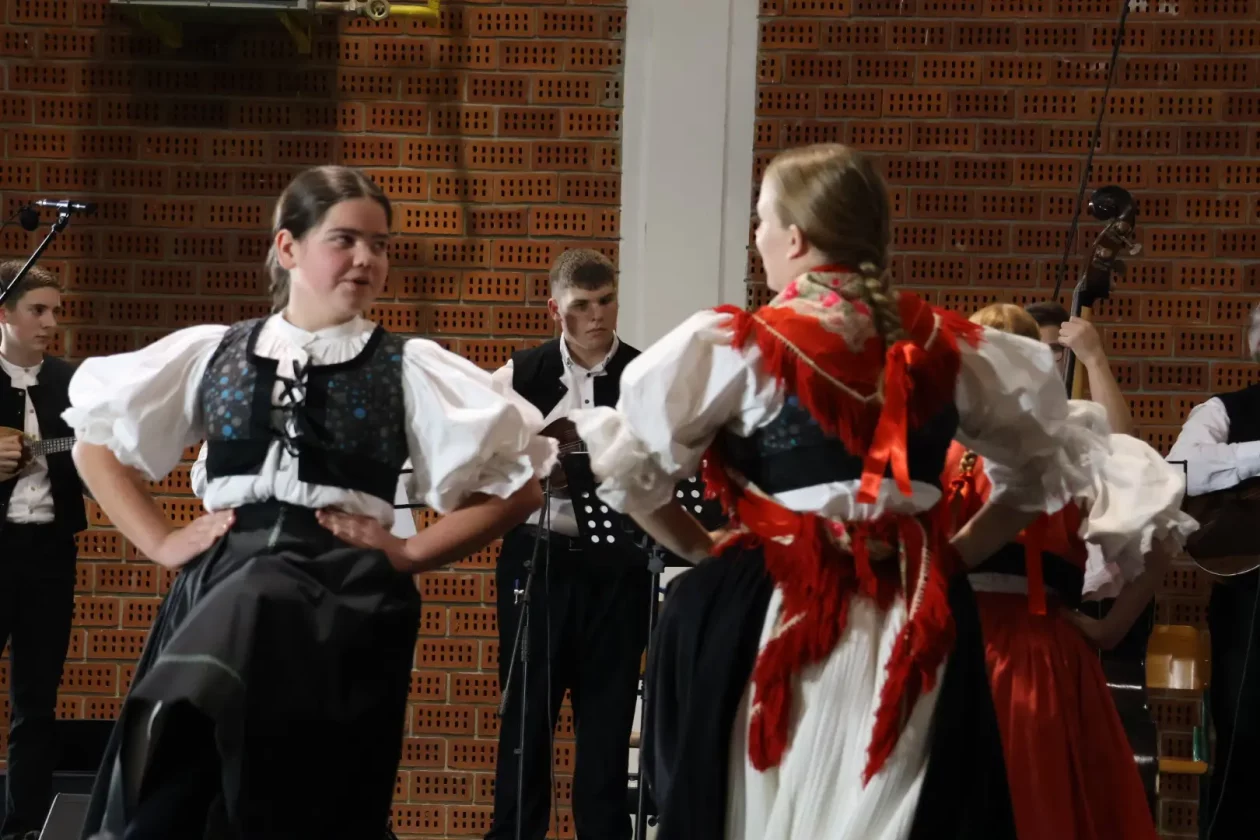 MEMORIJAL “DECA, MOJA DECA” Teta Liza (68)