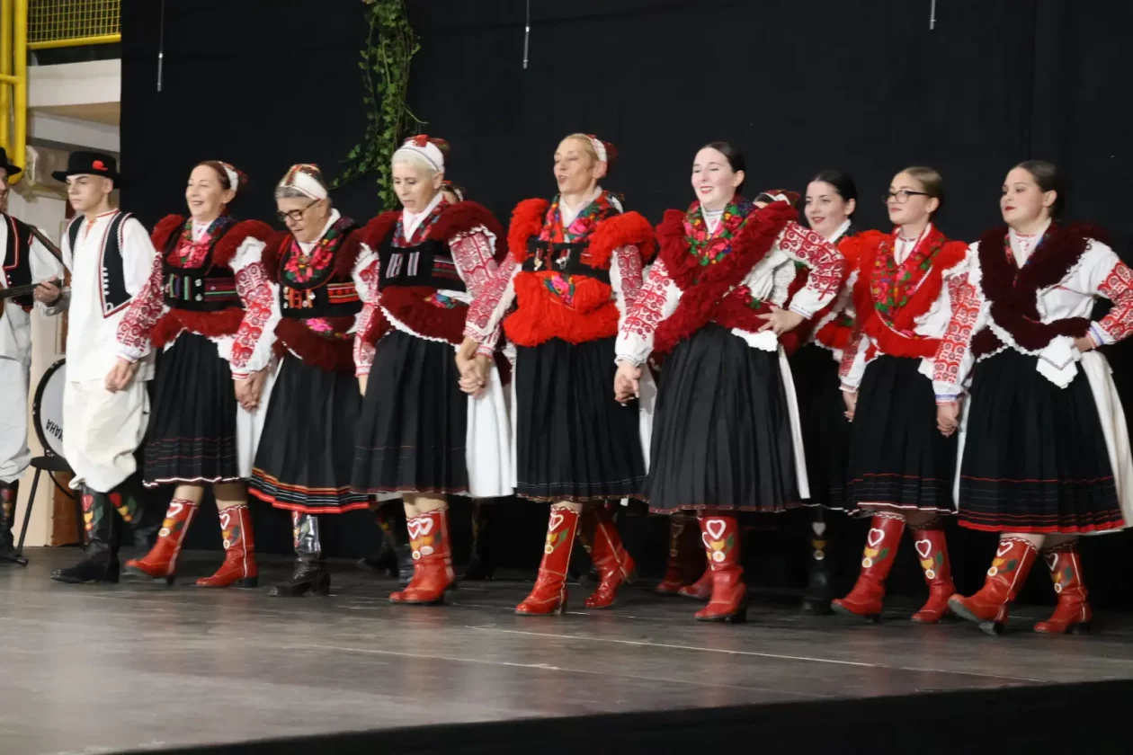 MEMORIJAL “DECA, MOJA DECA” Teta Liza (85)