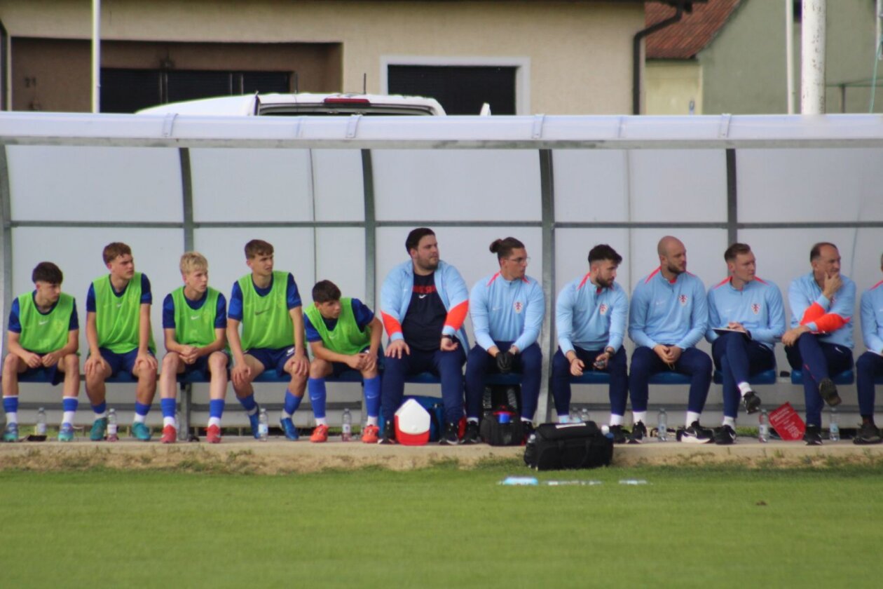 MEMORIJAL ‘VLATKO MARKOVIĆ’ Hrvatska U-15 slavila protiv Švicarske na otvaranju turnira (42) MEMORIJAL ‘VLATKO MARKOVIĆ’ Hrvatska U-15 slavila protiv Švicarske na otvaranju turnira (42)