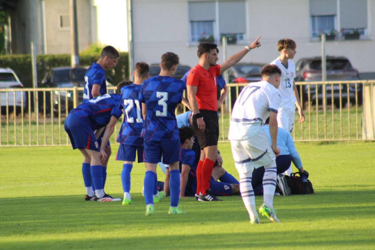 MEMORIJAL ‘VLATKO MARKOVIĆ’ Hrvatska U-15 slavila protiv Švicarske na otvaranju turnira (64) MEMORIJAL ‘VLATKO MARKOVIĆ’ Hrvatska U-15 slavila protiv Švicarske na otvaranju turnira (64)